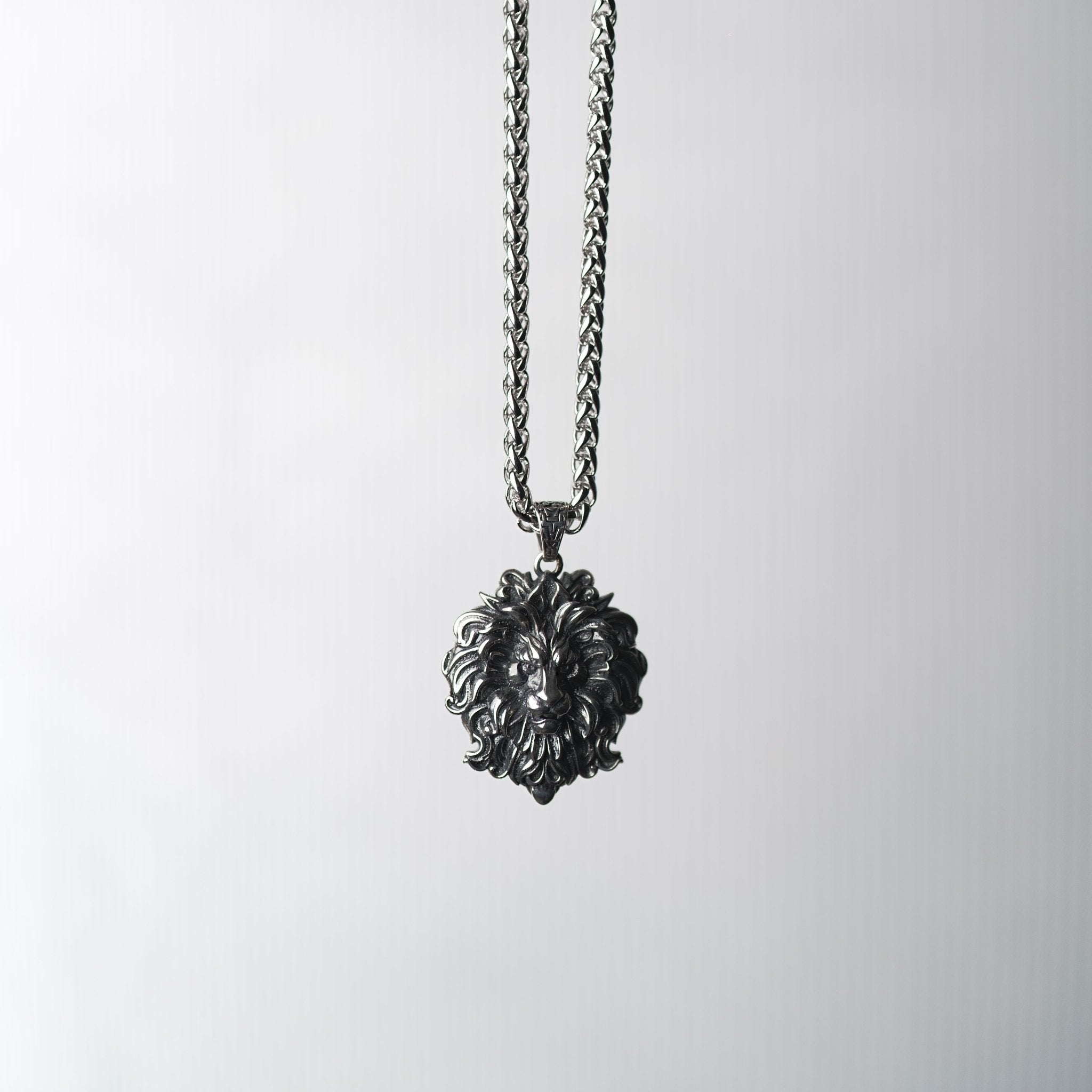 Regis Leo - S.J. Jewelry & Boutique