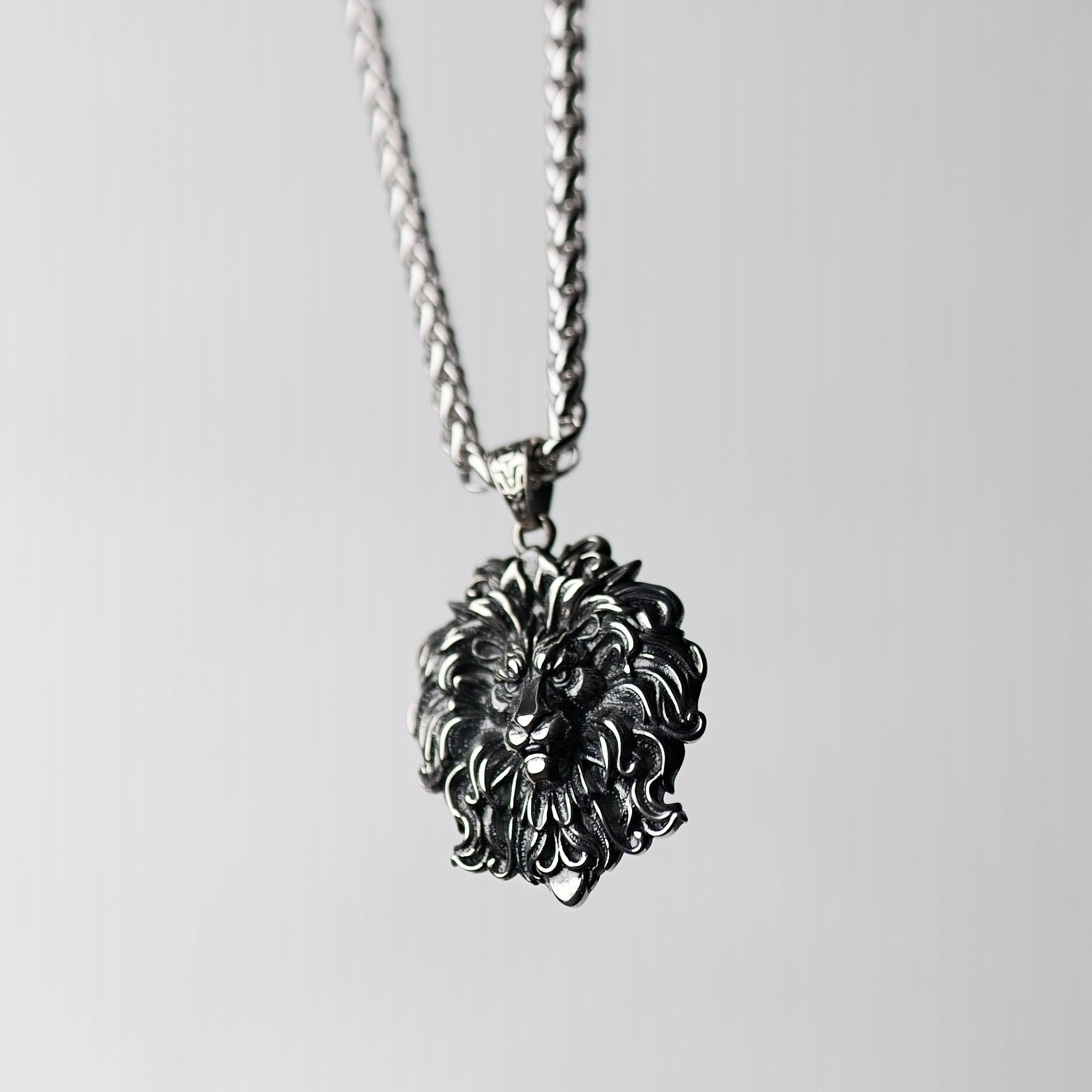 Regis Leo - S.J. Jewelry & Boutique